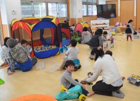 おもちゃ図書館